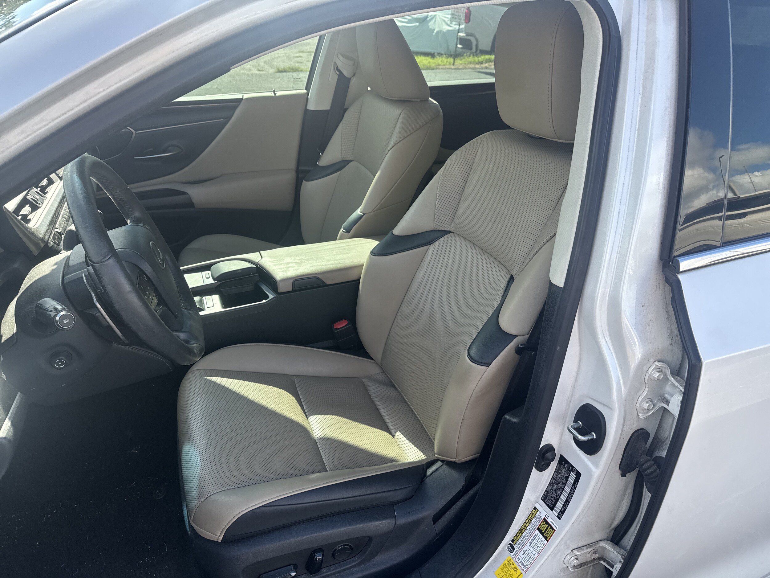 Used 2020 Lexus ES 350 w/ Premium Package FWD image 24