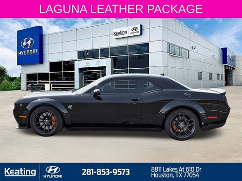 Used 2019 Dodge Challenger SRT Hellcat w/ Widebody Package RWD image 8