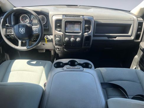 Used 2017 RAM 1500 Express AWD/4WD image 16