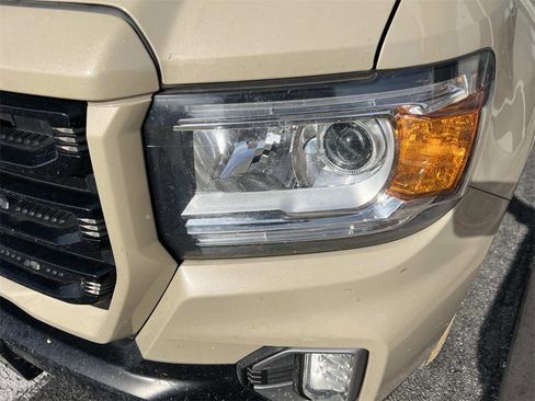 Used 2022 GMC Canyon Elevation w/ Trailering Package image 3