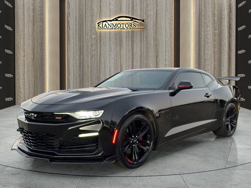 Used 2021 Chevrolet Camaro SS w/ Redline Edition image 3