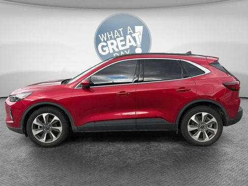 Certified 2023 Ford Escape Platinum w/ Premium Technology Package AWD/4WD image 7