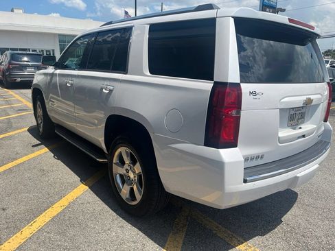 Used 2019 Chevrolet Tahoe Premier RWD image 2