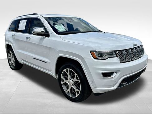 Used 2021 Jeep Grand Cherokee Overland w/ Trailer Tow Group IV RWD image 3