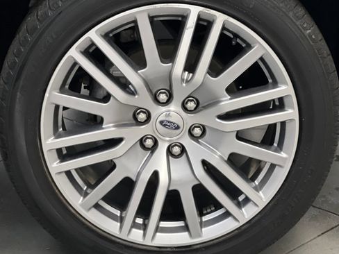 Used 2024 Ford Expedition Limited image 82