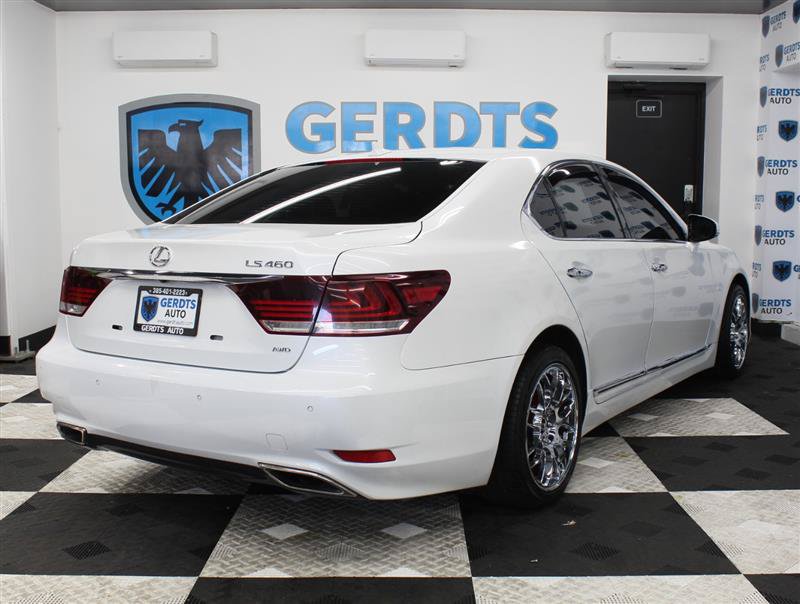 Used 2013 Lexus LS 460 AWD w/ Comfort Pkg image 4