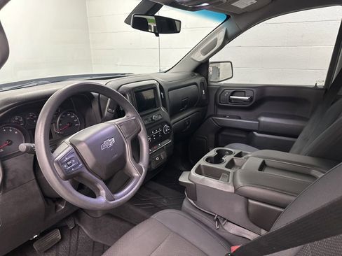 Used 2019 Chevrolet Silverado 1500 Custom Trail Boss AWD/4WD image 15