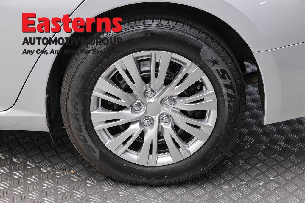 Used 2024 Nissan Altima 2.5 S FWD image 8