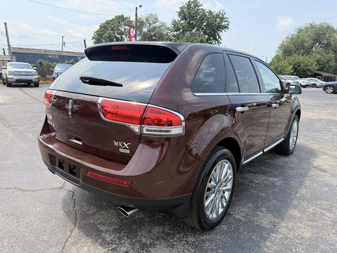 Used 2012 Lincoln MKX AWD image 8