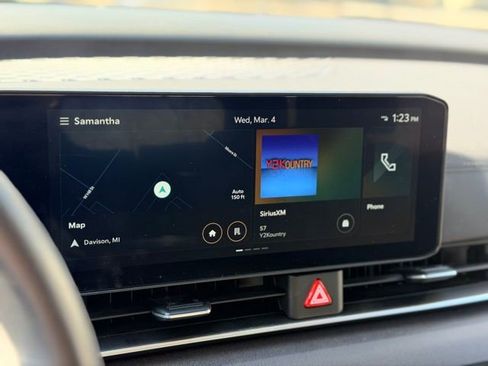 Used 2025 Kia Carnival EX image 14