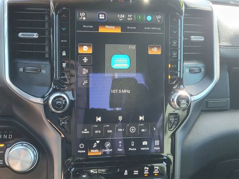 Used 2022 RAM 1500 Laramie image 21