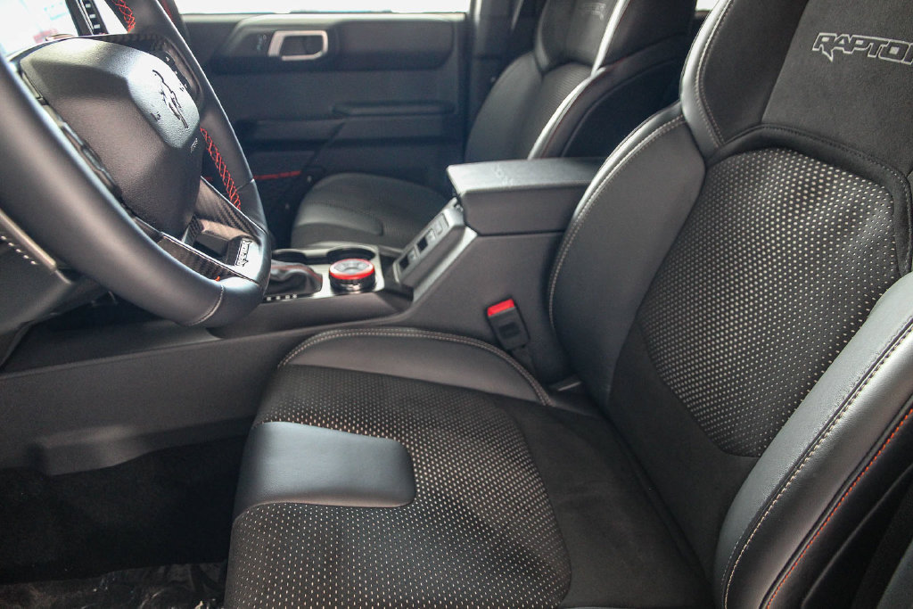 New 2026 Ford Bronco Raptor w/ Interior Carbon Fiber Pack AWD/4WD image 20