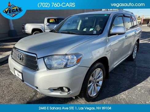 Used 2010 Toyota Highlander Limited image 1