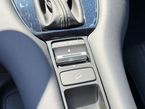 New 2026 Honda HR-V LX image 19