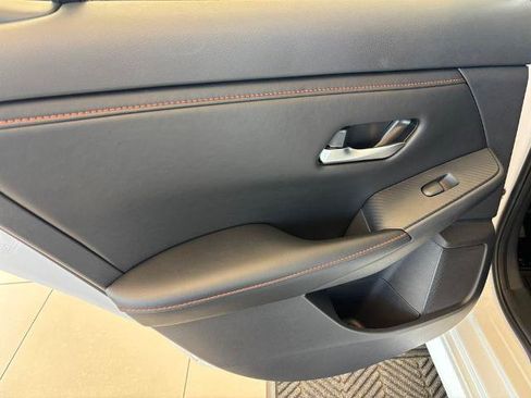 Certified 2025 Nissan Sentra SR FWD image 26
