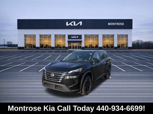Used 2024 Nissan Rogue SV AWD/4WD image 1
