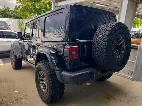 Used 2024 Jeep Wrangler Unlimited Rubicon 392 AWD/4WD image 6