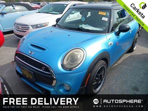 Used 2017 MINI Cooper S image 1
