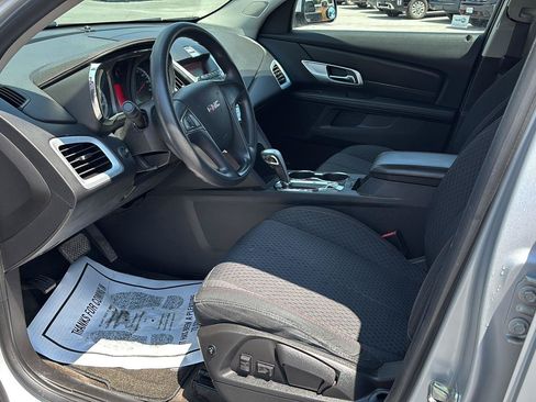 Used 2011 GMC Terrain SLE FWD image 15