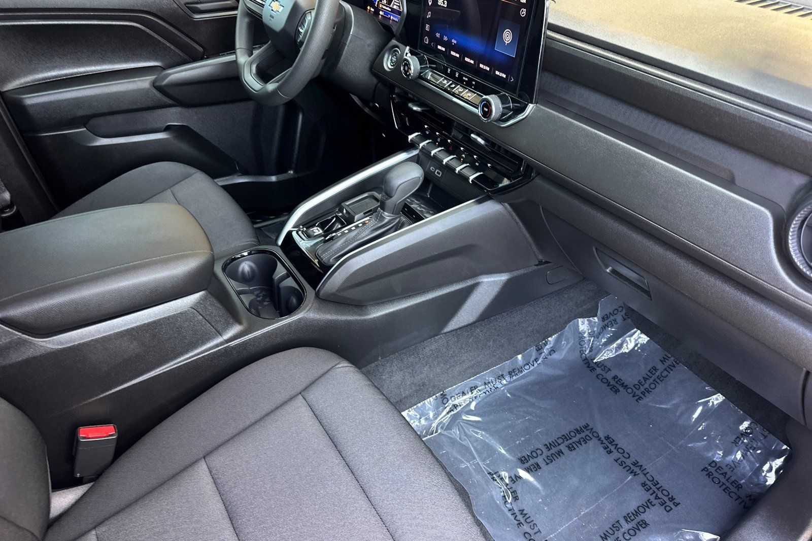 Used 2026 Chevrolet Colorado W/T w/ WT Custom Package RWD image 19
