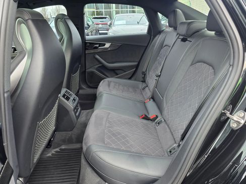 Used 2023 Audi S4 Premium Plus w/ Premium Plus Package image 20