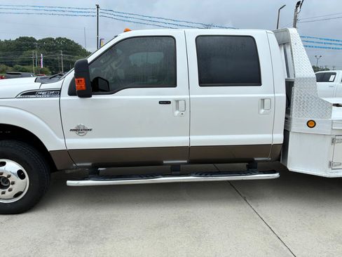 Used 2016 Ford F350 Lariat w/ Lariat Ultimate Package AWD/4WD image 7