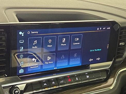 Used 2024 Chevrolet Silverado 1500 LT image 17