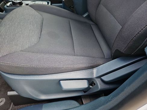 Used 2025 Ford Maverick XL w/ Equipment Group 102A AWD/4WD image 20