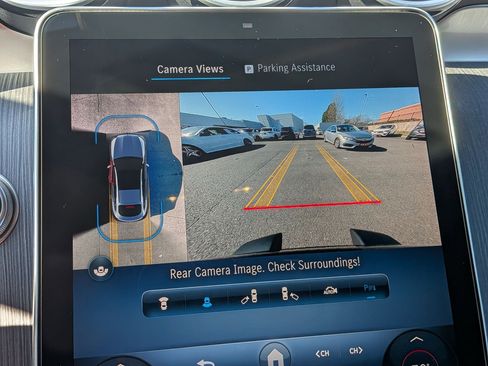 Used 2025 Mercedes-Benz GLC 63 AMG S image 23