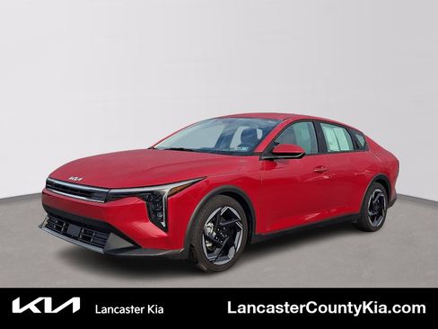 Used 2025 Kia K4 EX image 1