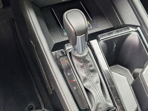 Used 2024 Honda Accord Touring image 18