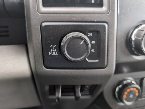 Used 2019 Ford F350 XL w/ Power Equipment Group AWD/4WD image 11