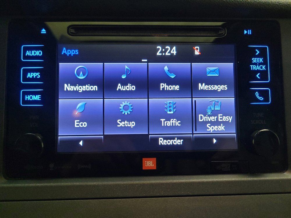 Used 2017 Toyota Sienna AWD image 25