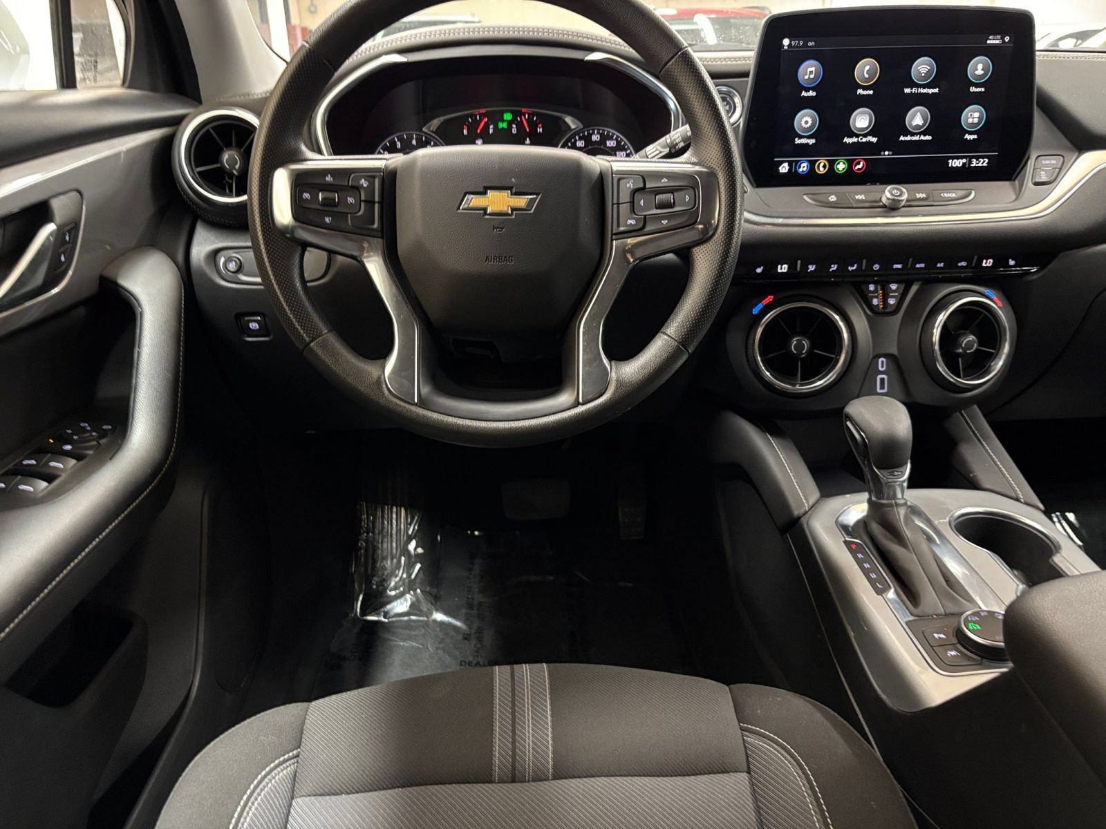 Used 2026 Chevrolet Blazer LT AWD/4WD image 34