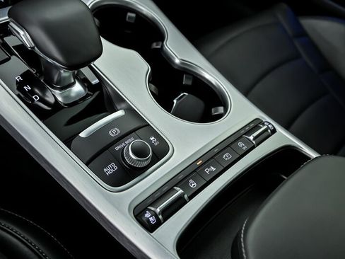 Used 2022 Kia Stinger GT2 AWD/4WD image 37