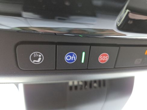 New 2026 GMC Yukon AT4 AWD/4WD image 38