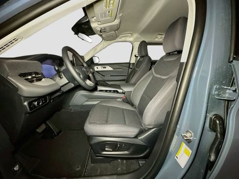 New 2026 Ford Explorer Active AWD/4WD image 20