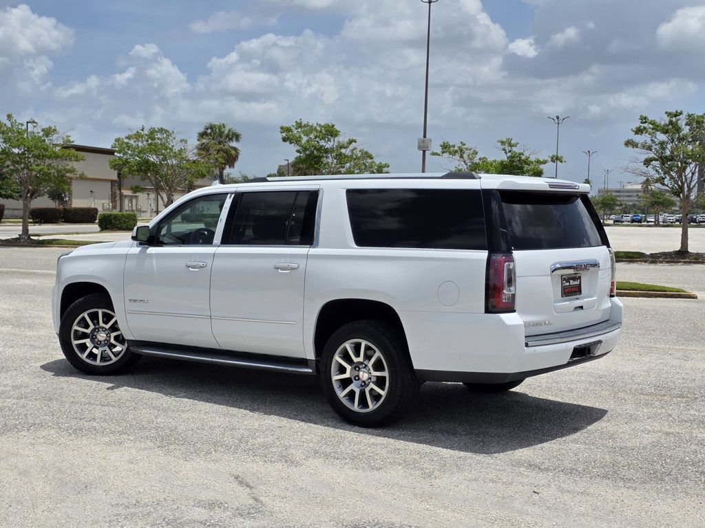 Used 2016 GMC Yukon XL Denali w/ Open Road Package RWD image 4