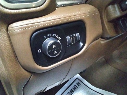 Used 2020 RAM 2500 Limited w/ Safety Group image 28