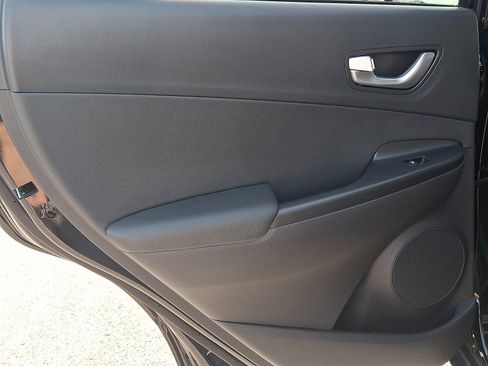 Certified 2022 Hyundai Kona Limited image 13