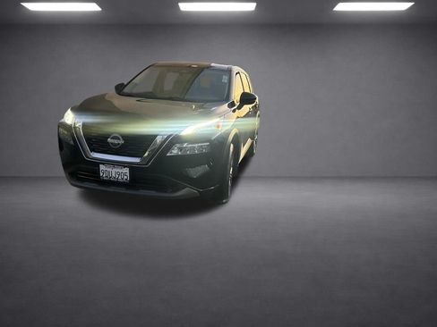 Used 2023 Nissan Rogue SV FWD image 35