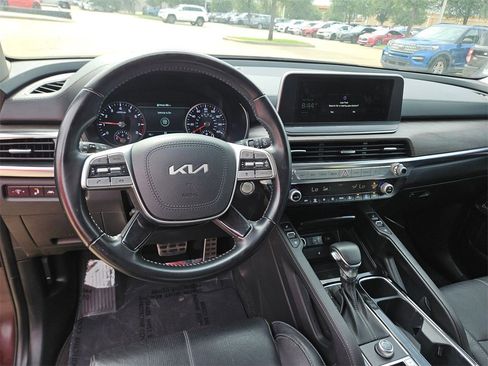 Used 2022 Kia Telluride SX image 19