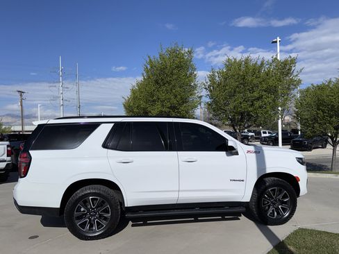 Used 2021 Chevrolet Tahoe Z71 w/ Rear Media and Nav Package image 6