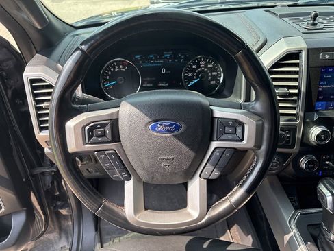 Used 2020 Ford F150 Platinum w/ Equipment Group 701A Luxury AWD/4WD image 15