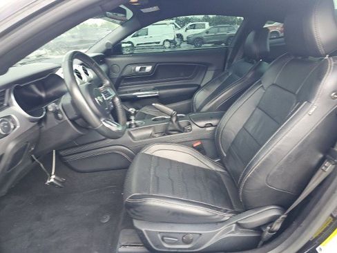 Used 2022 Ford Mustang GT Premium w/ Equipment Group 401A RWD image 7