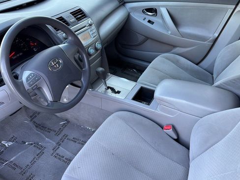 Used 2007 Toyota Camry LE image 4