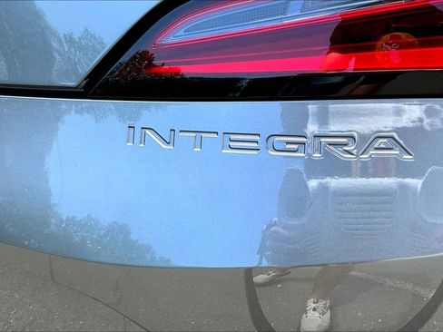 Used 2024 Acura Integra FWD image 25