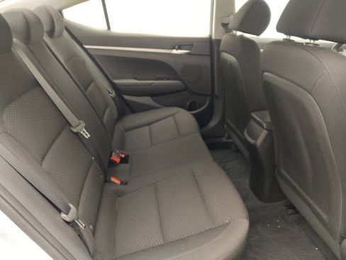 Used 2020 Hyundai Elantra SE w/ Cargo Package (C1) FWD image 19