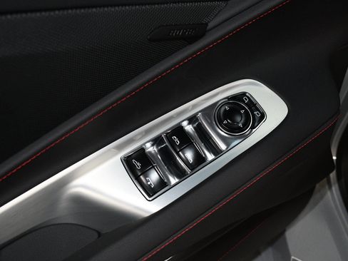 Used 2022 Chevrolet Corvette Stingray Convertible w/ Z51 Performance Package RWD image 44