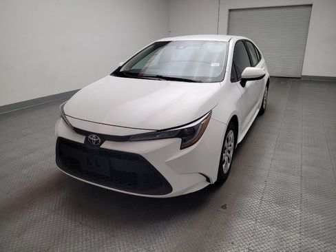 Used 2022 Toyota Corolla LE image 15